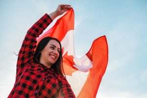 How to Write a Canadian Resume (Examples and Tips) 
