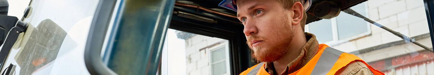 How to Become a <br>Crane Operator